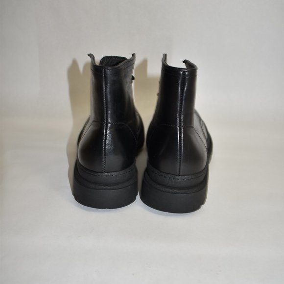 TO BOOT NEW YORK Lug Sole Leather Combat Boot Black Size 11 - Picture 7 of 10